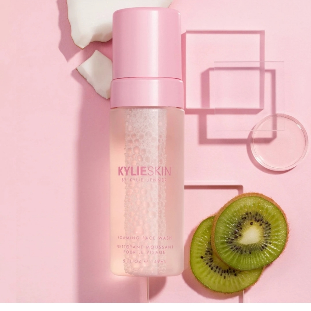 Kylie foaming cleanser